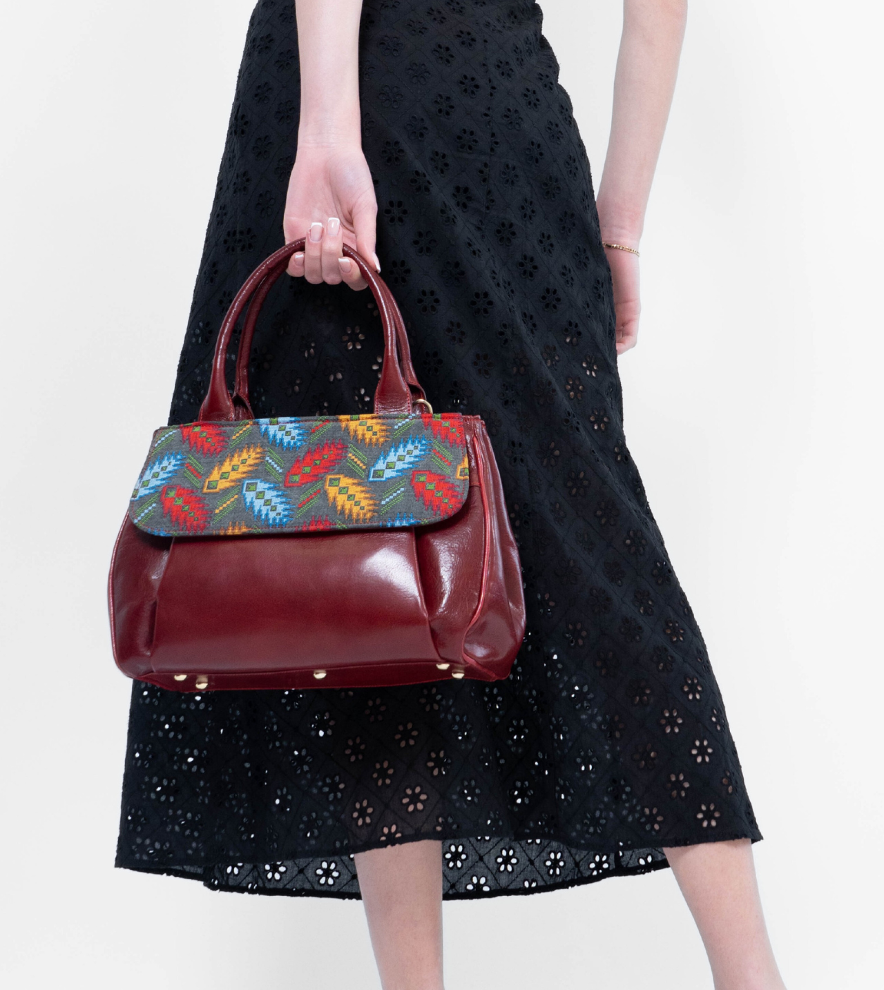 That Girl's Beautiful Herbarium Burgundy Handbag - Image 4