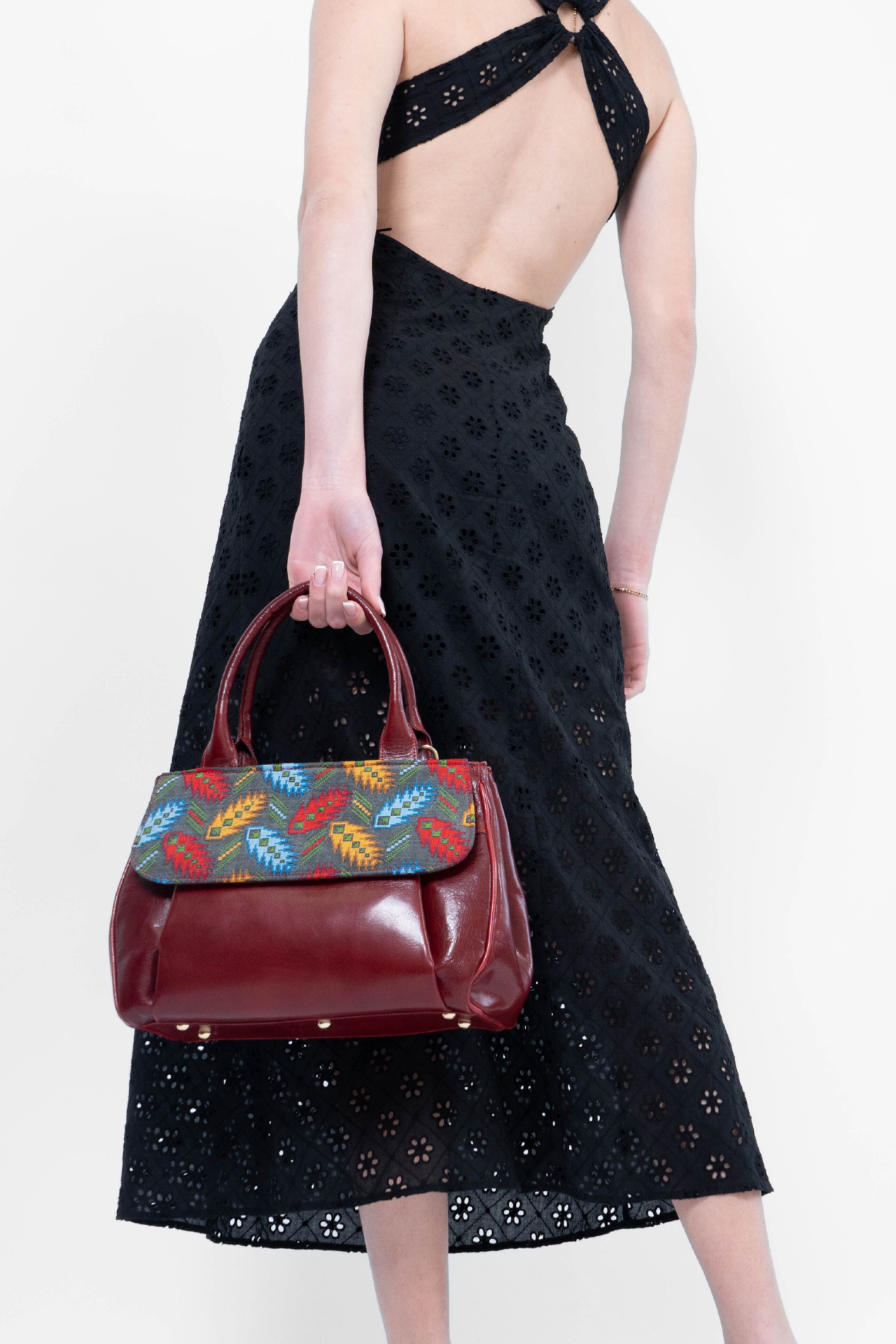 That Girl's Beautiful Herbarium Burgundy Handbag - Image 4
