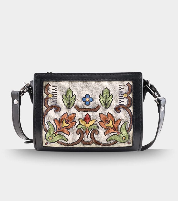 Summer tsevres cross body