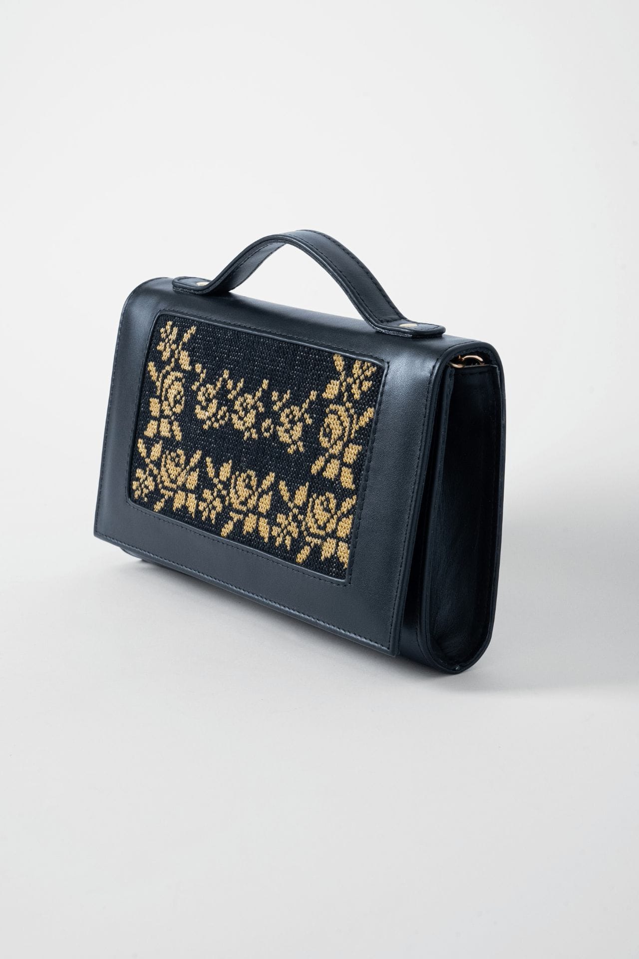 Golden Luna Bloom - Image 5